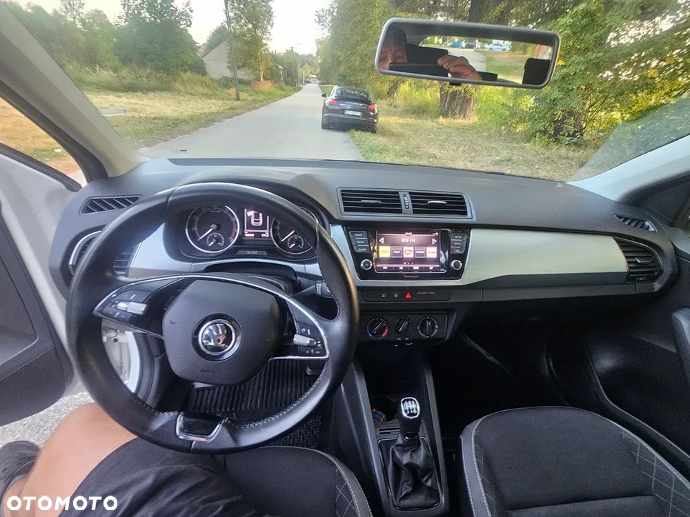 Skoda Fabia 1.0 Ambition Plus - 8