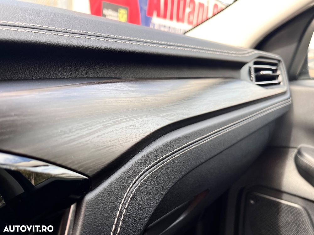 Ford Kuga 2.5 Duratec PHEV VIGNALE - 39