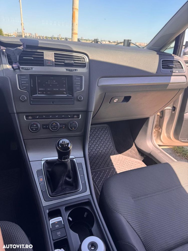Volkswagen Golf 1.2 TSI Trendline - 6