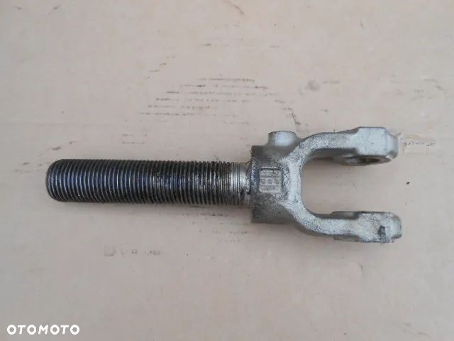 Łącznik wieszaka podnośnika New Holland TM140 - 1