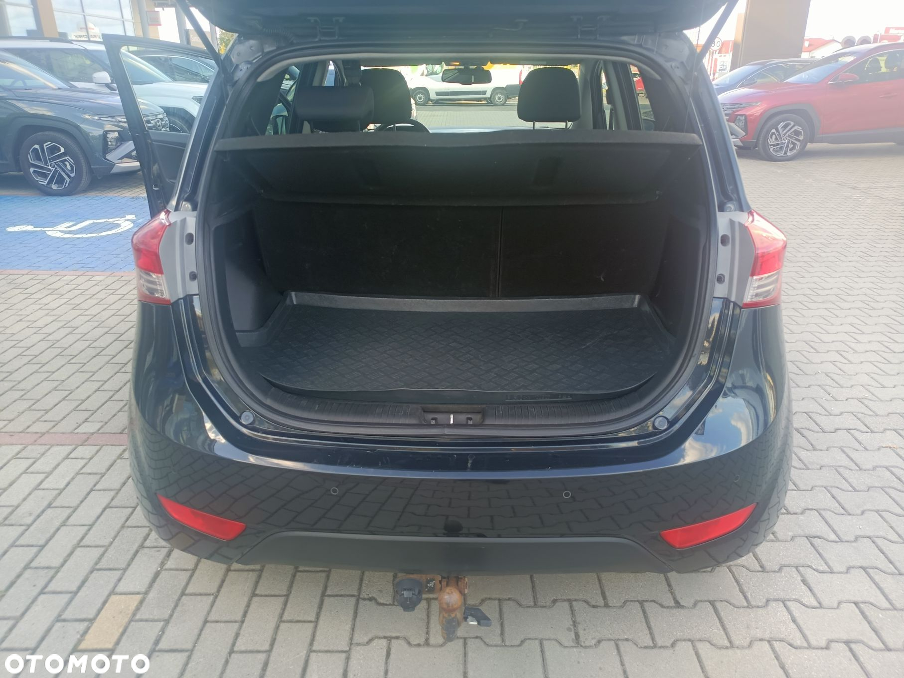 Hyundai ix20 1.6 Premium - 23
