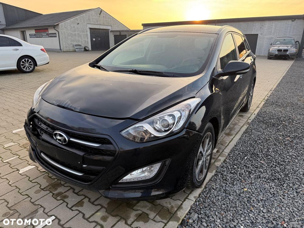 Hyundai i30 1.6 CRDi Fifa World Cup Edition
