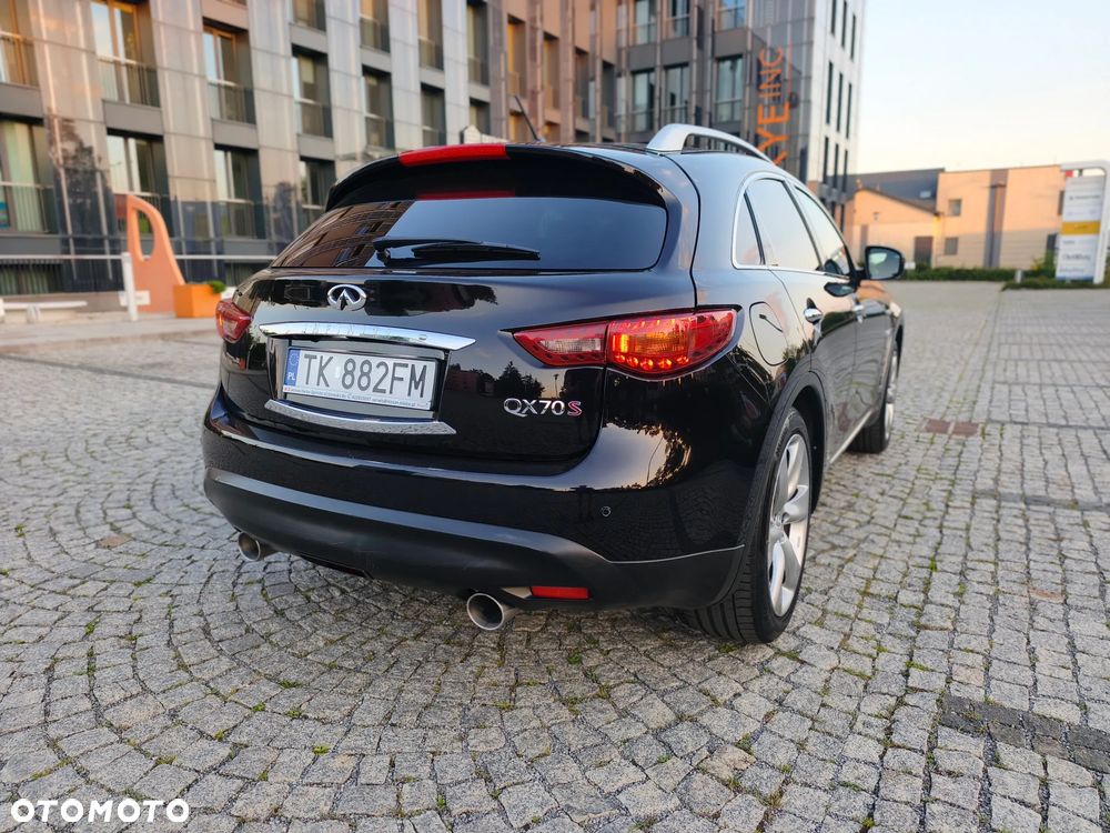 Infiniti QX70 3.0d S Premium - 7
