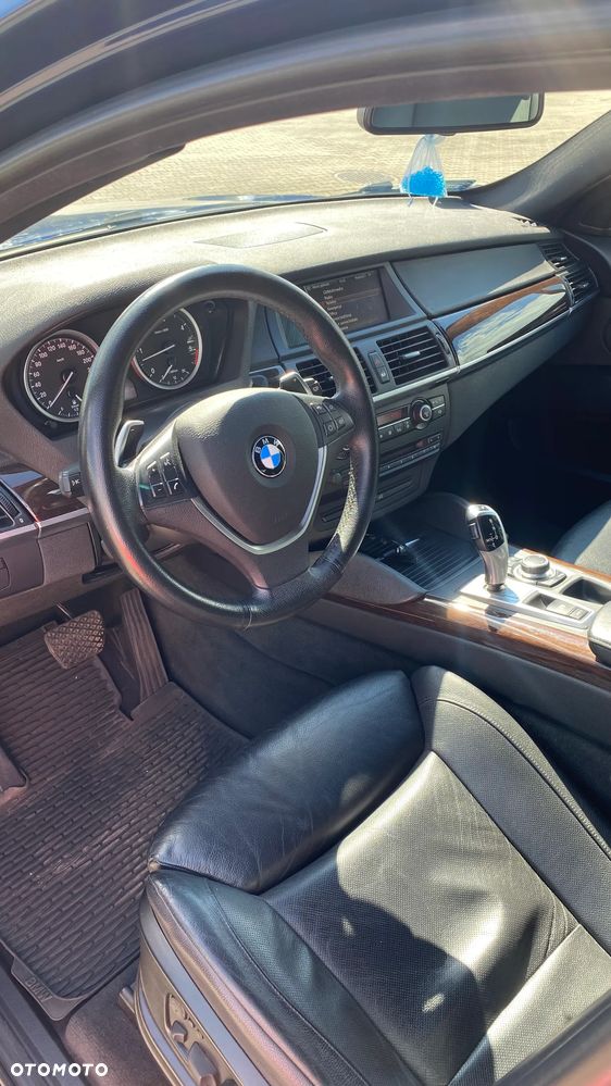 BMW X6 40d xDrive - 28