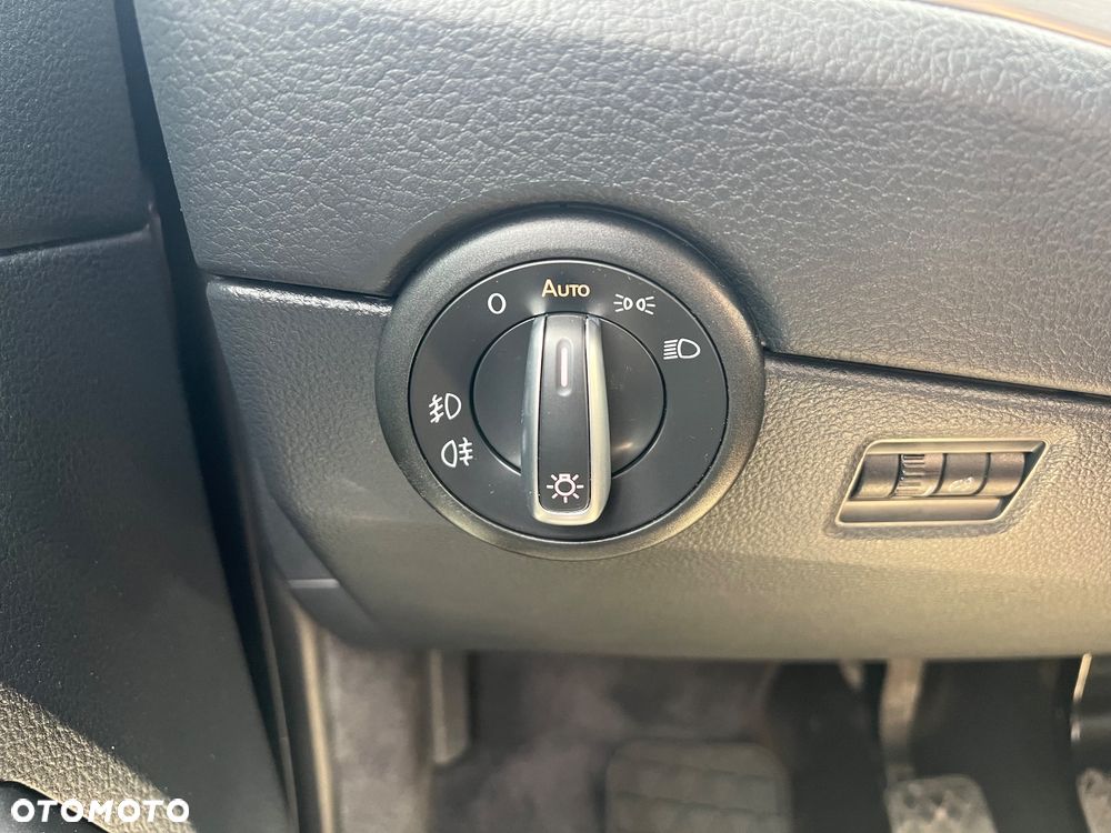 Volkswagen Multivan 2.0 BiTDI L1 Business - 26