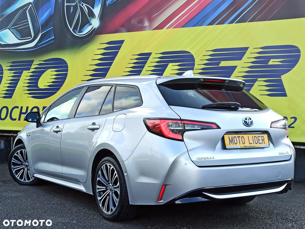 Toyota Corolla - 4