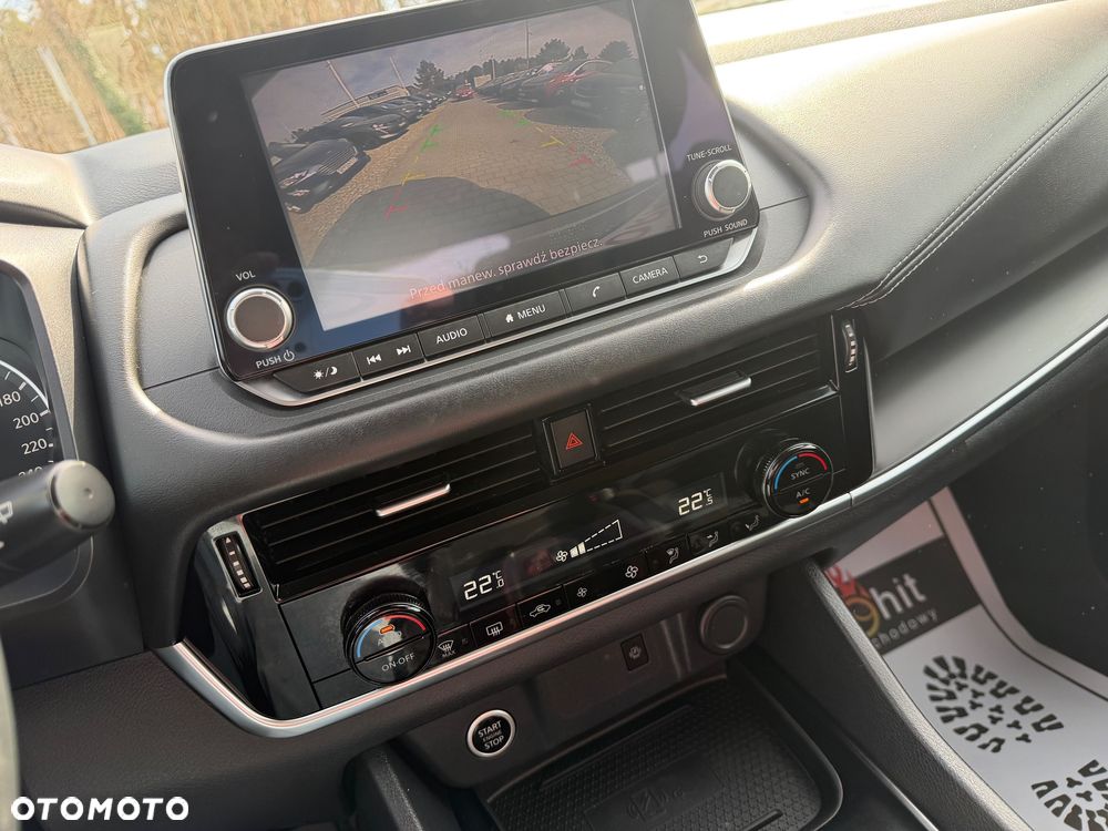 Nissan Qashqai 1.3 DIG-T Tekna DCT - 26