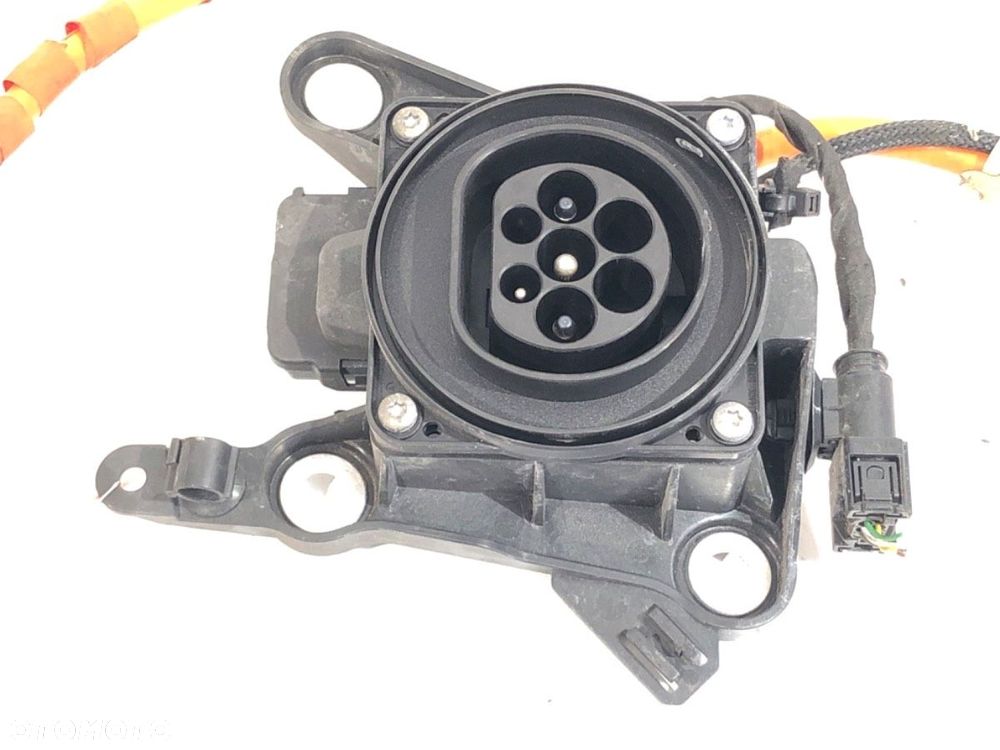 GNIAZDO ŁADOWARKI PRZEWÓD  BMW 5 (G30, F90) 2016 - 2022 530 e Plug-in-Hybrid 135 kW [184 KM] - 2