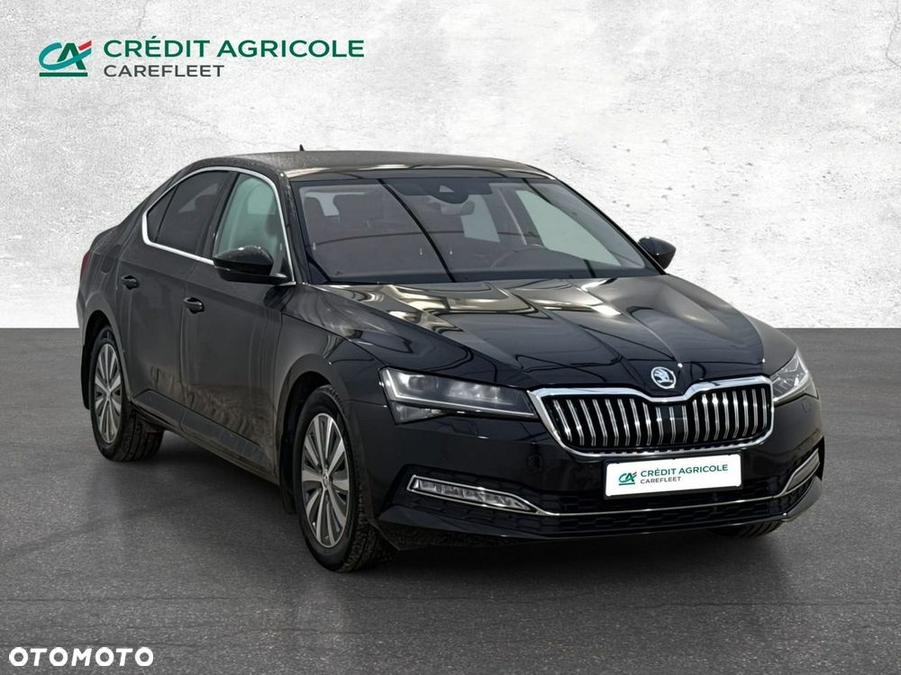 Skoda Superb 2.0 TDI SCR Style DSG - 4