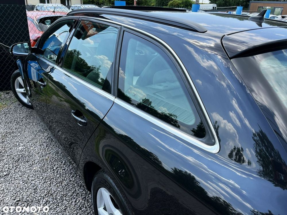 Audi A4 Avant - 25