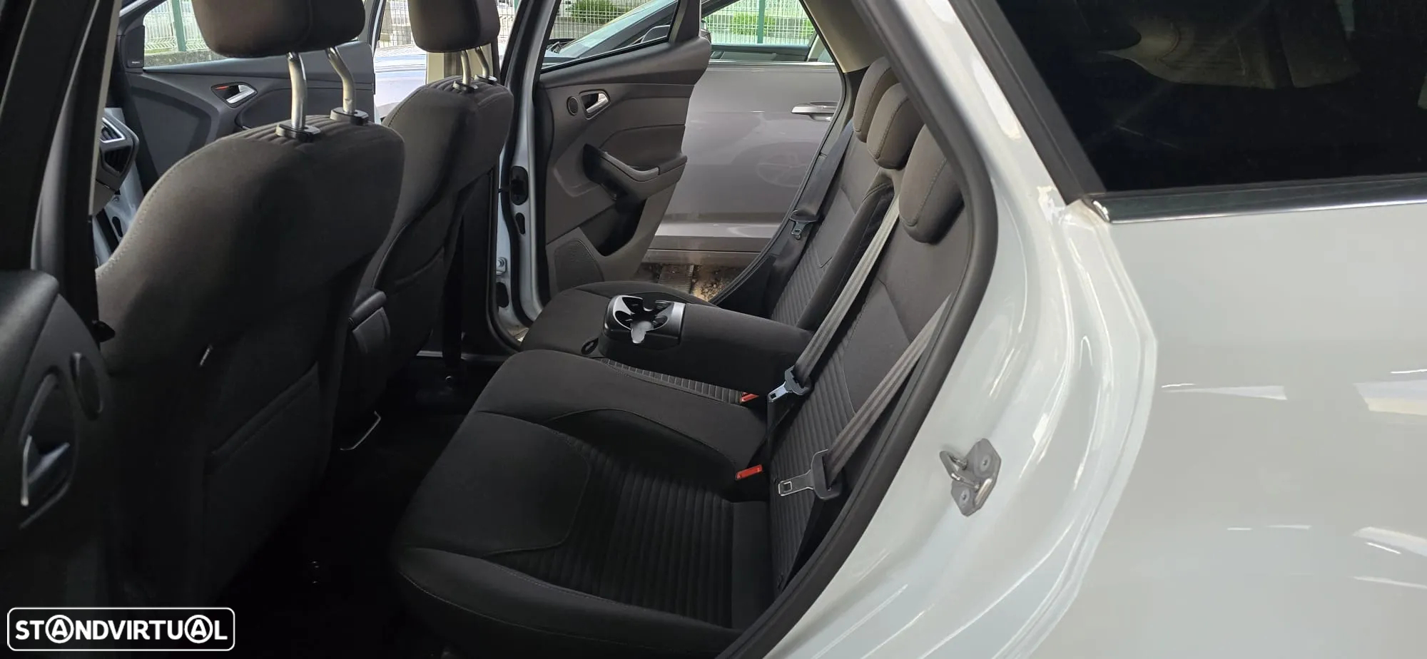 Ford Focus SW 1.5 TDCi Titanium - 18