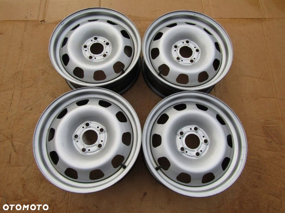 4x Felgi 16 Dacia Duster OE I II / 6,5j 5x114,3 ET50 / oryginał - 3