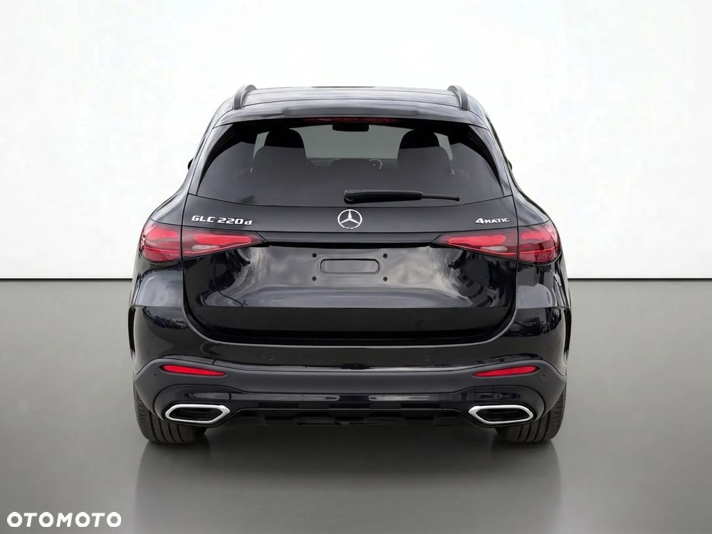 Mercedes-Benz GLC - 7