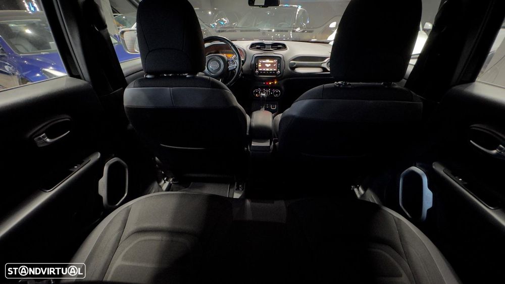 Jeep Renegade 1.6 MJD Limited S DCT - 44