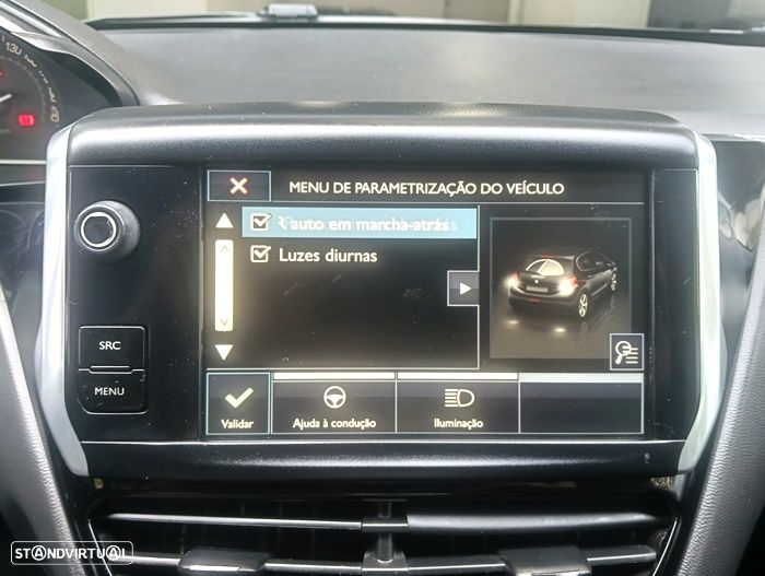 Peugeot 208 1.2 PureTech Style - 30