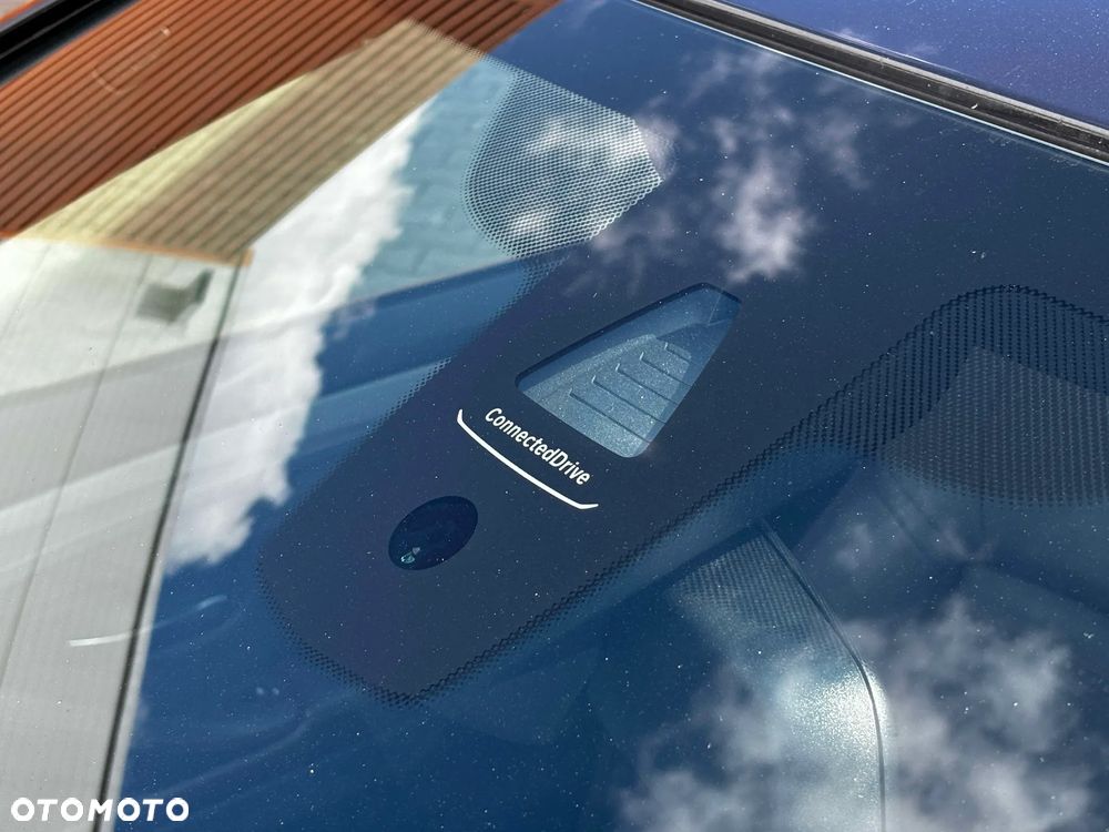 BMW Seria 5 M550d xDrive - 18