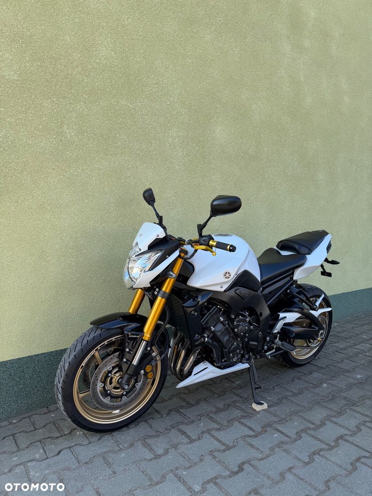 Yamaha FZ8 - 28