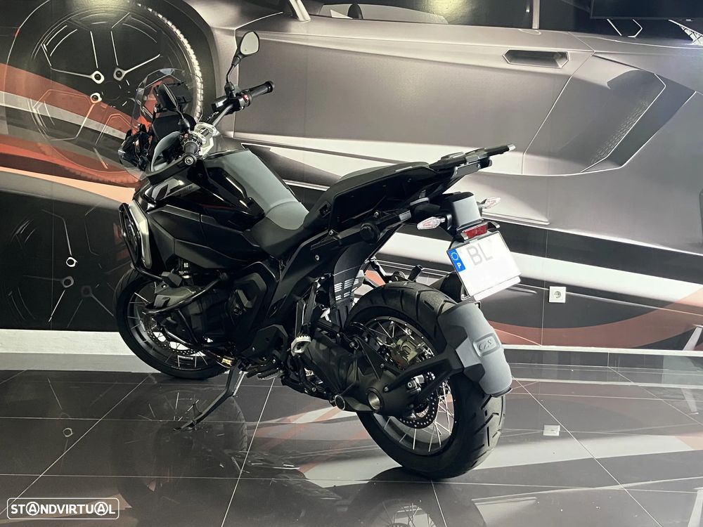 BMW R 1300 GS Triple Black - 6