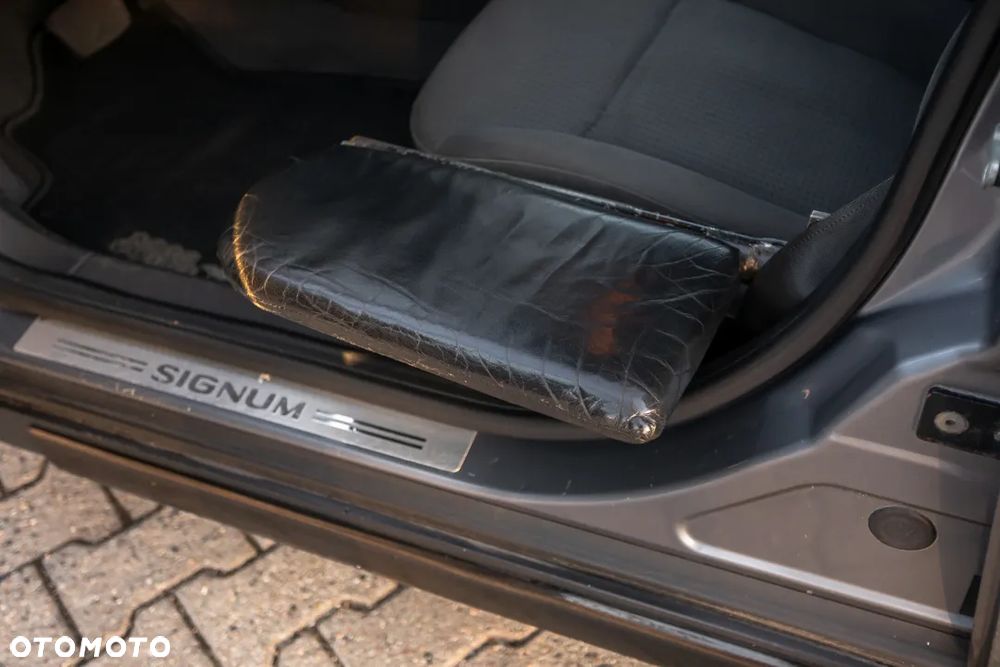 Opel Signum 2.2 Automatik Cosmo - 36