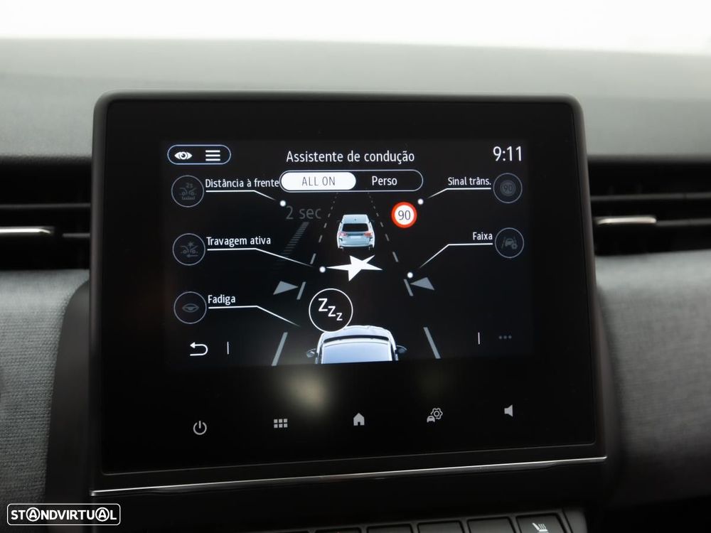 Renault Clio 1.0 TCe Evolution - 25