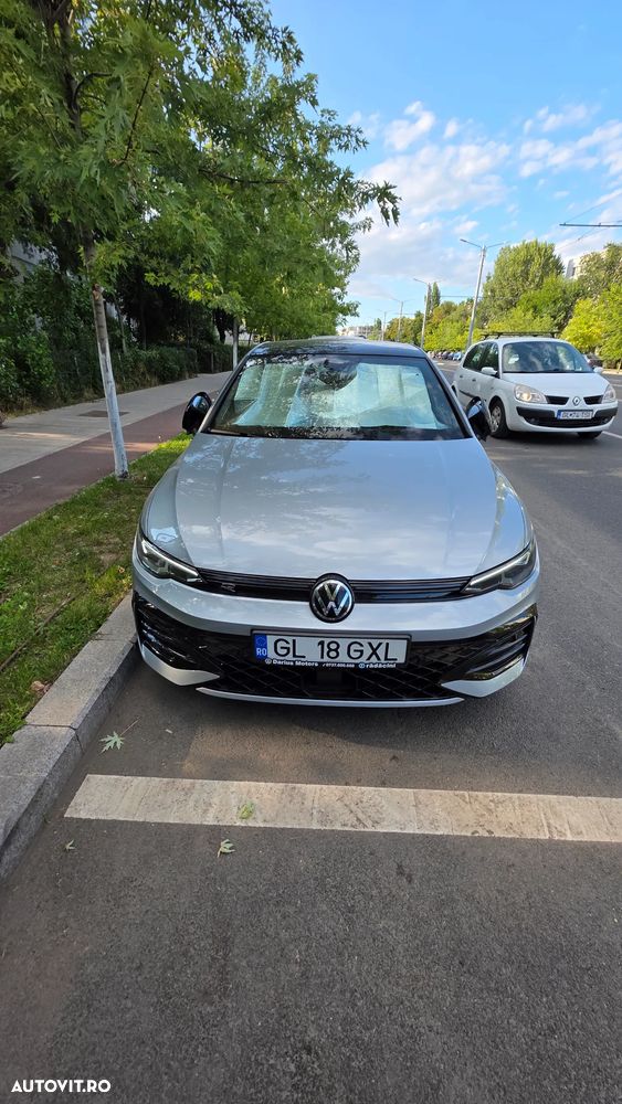 Volkswagen Golf 1.5 eTSI ACT DSG MHEV R-Line - 3