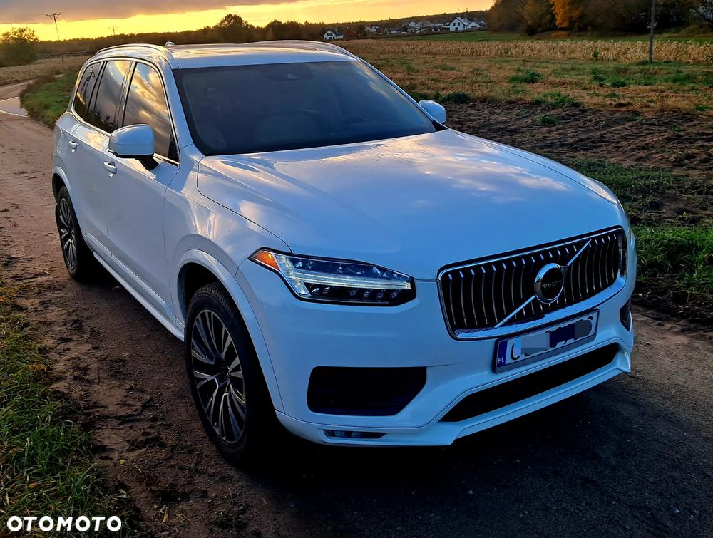 Volvo XC 90 - 1