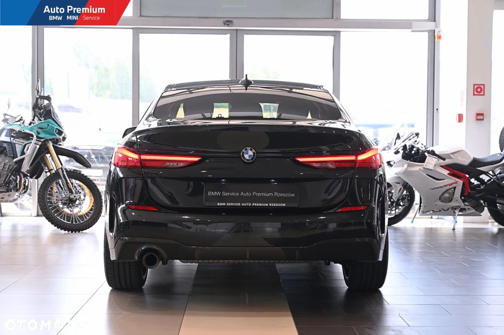 BMW Seria 2 218i - 20