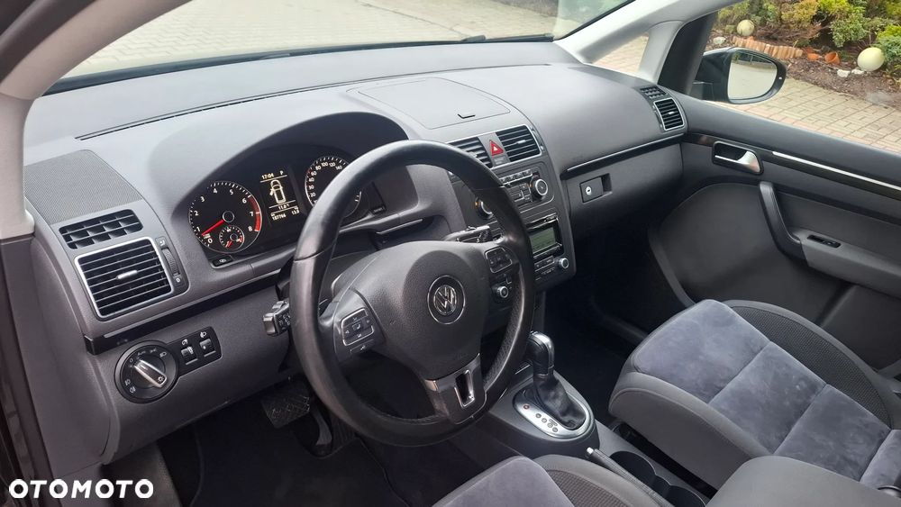 Volkswagen Touran 1.4 TSI DSG Highline - 14