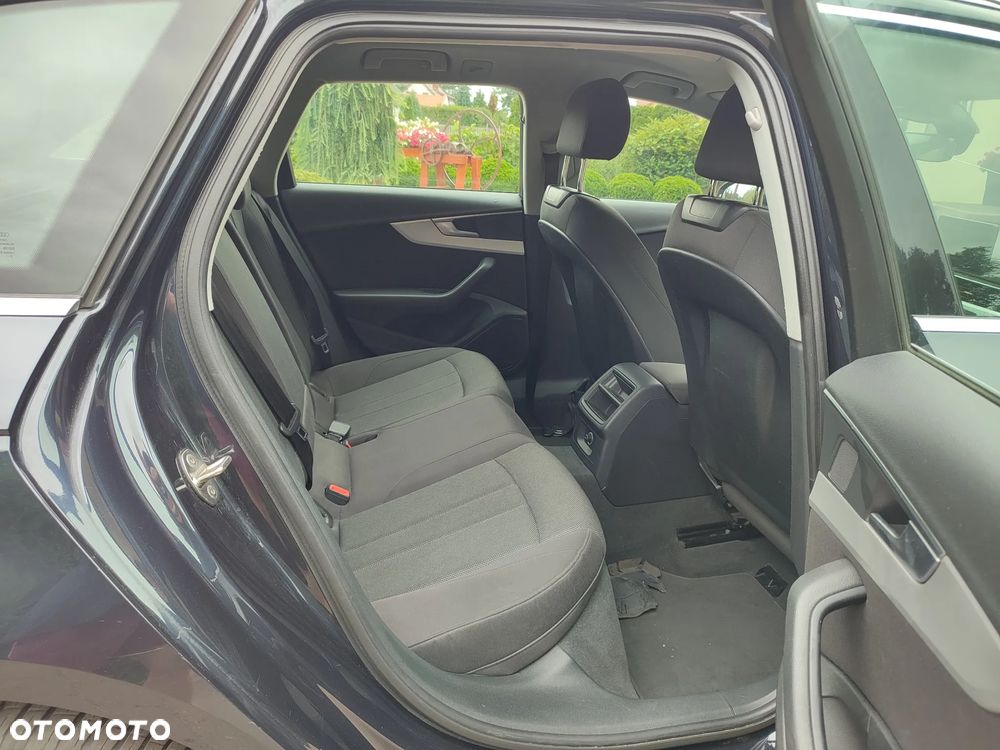 Audi A4 - 6