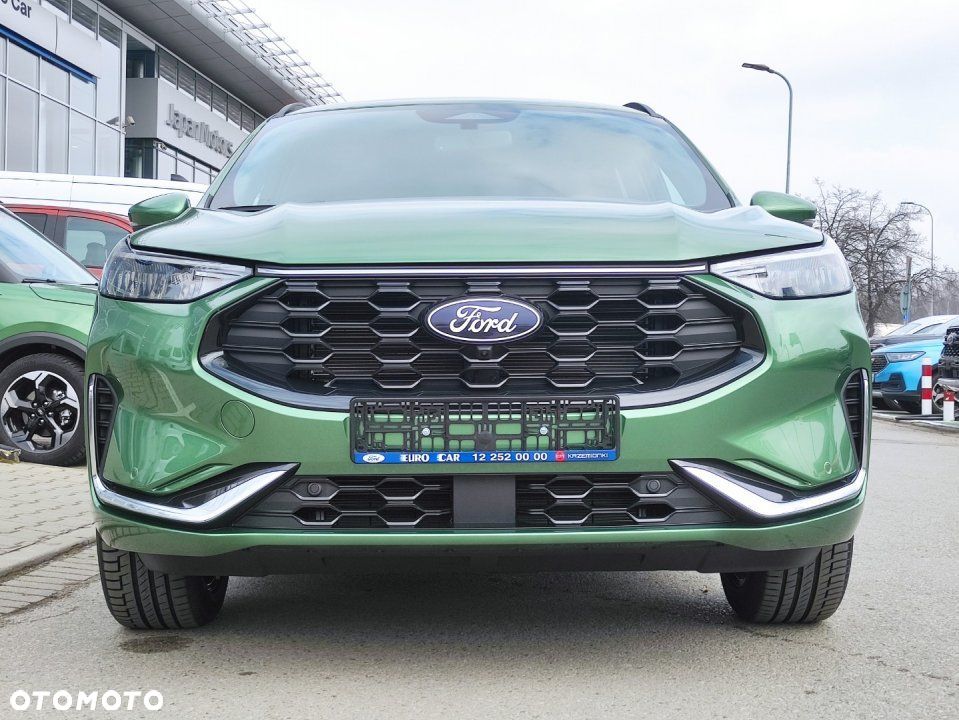 Ford Kuga - 8
