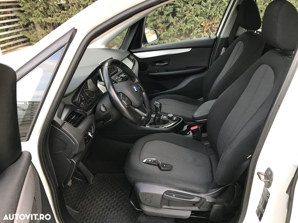 BMW Seria 2 216d Active Tourer - 7