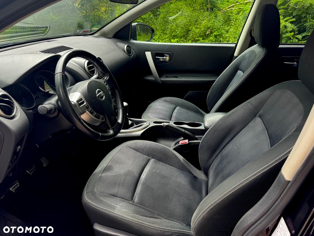 Nissan Qashqai - 13
