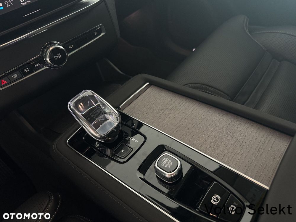 Volvo XC 90 - 16