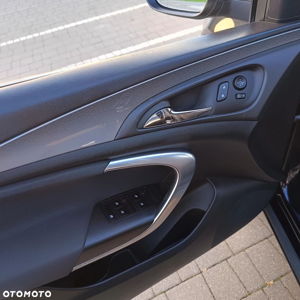 Opel Insignia 2.0 CDTI Design Edition - 22