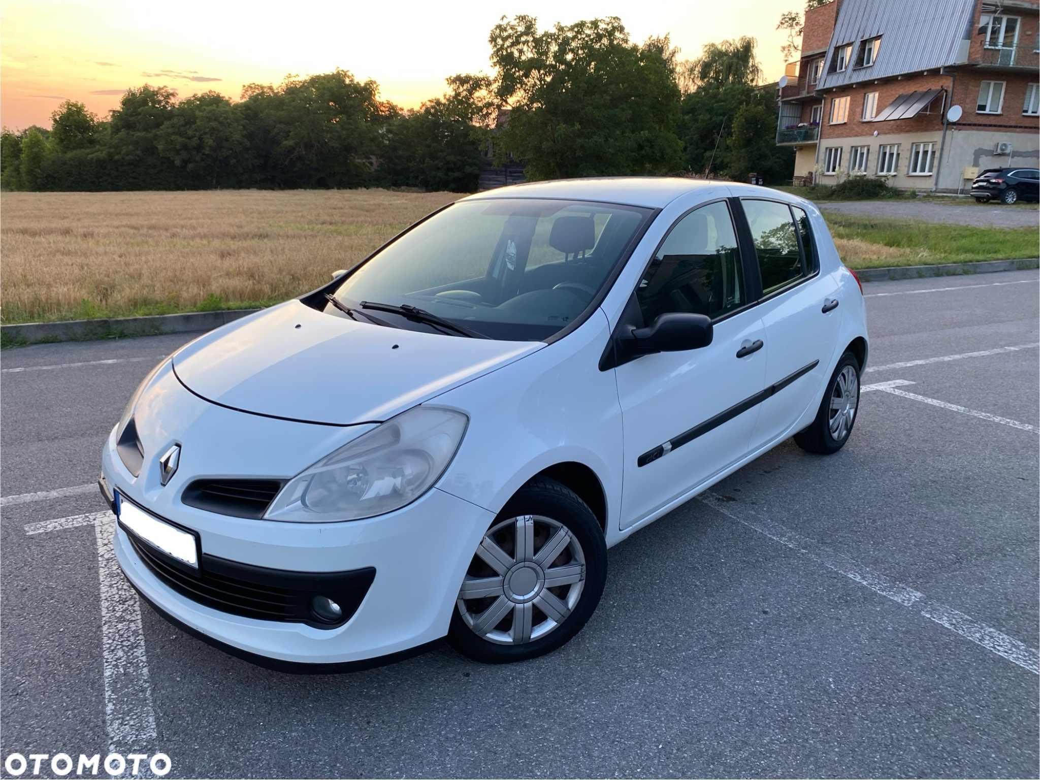 Renault Clio - 6