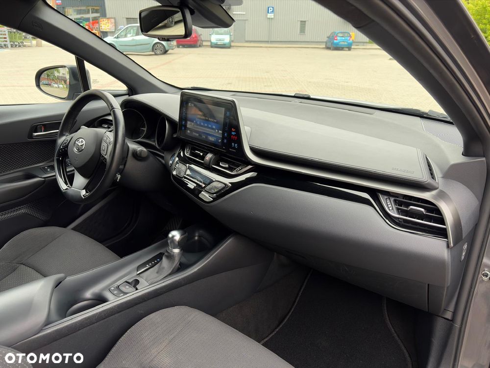 Toyota C-HR 1.8 Hybrid Dynamic - 17