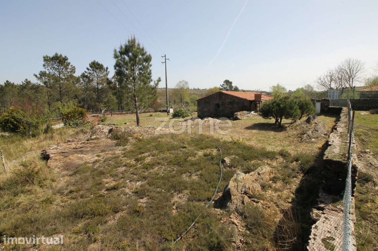 Casa térrea com terreno na Serra de Arga, Caminha, Viana do Castelo - Grande imagem: 4/44