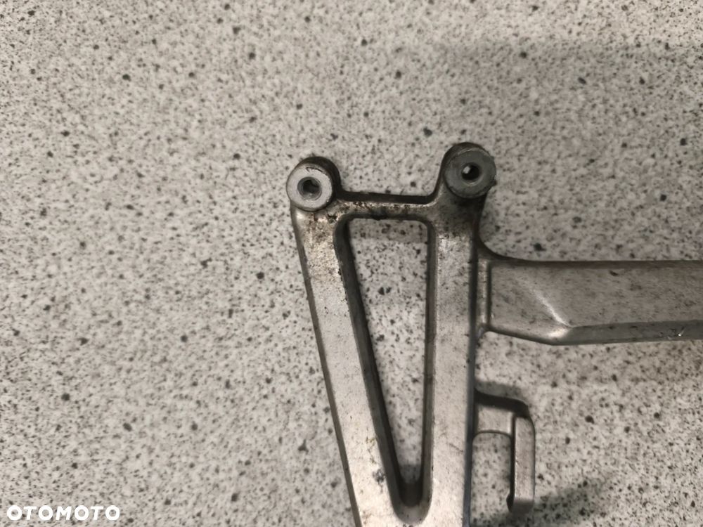 Set lewy tył, podnożek pasażera Honda CBR 600 CBR600 F3 - 3