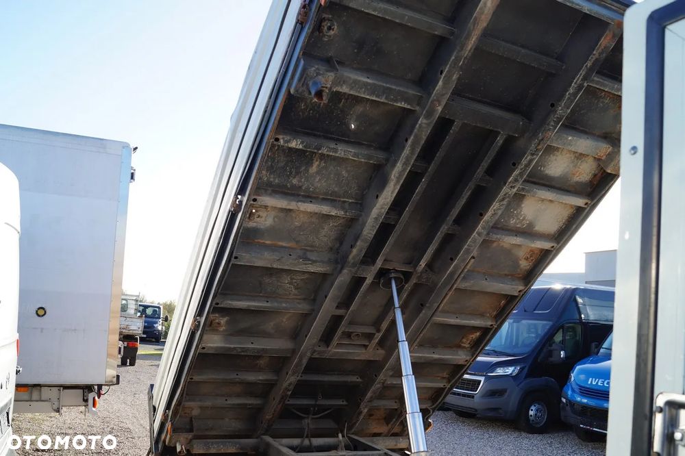 Mitsubishi Canter - 7