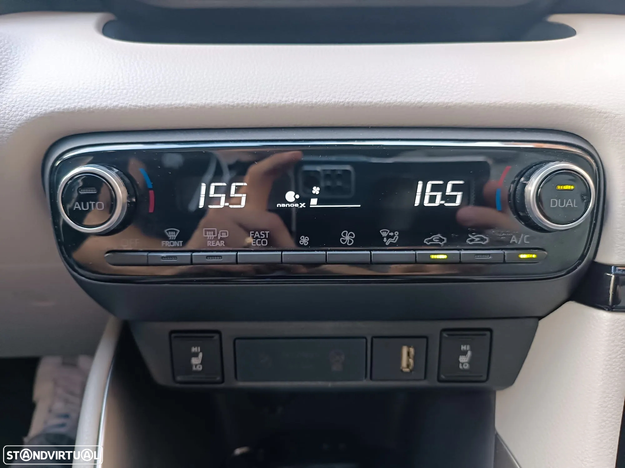Toyota Yaris - 14