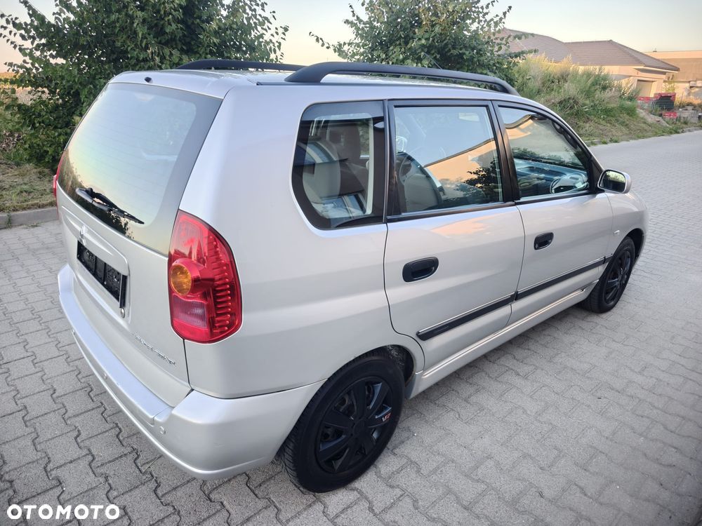 Mitsubishi Space Star - 7