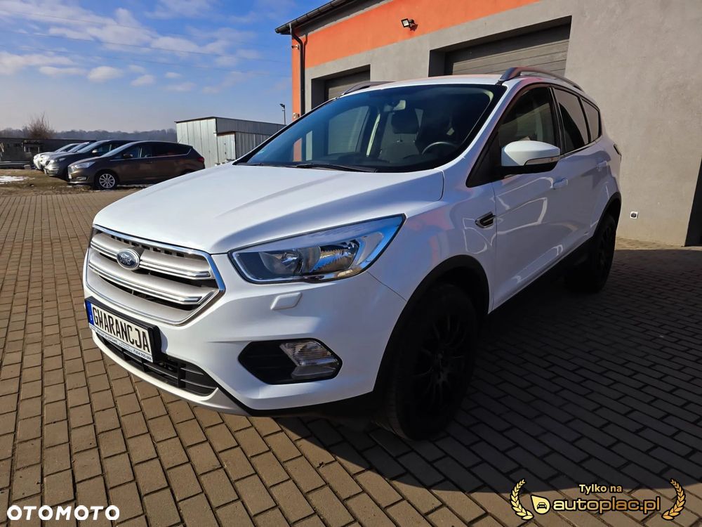 Ford Kuga - 1