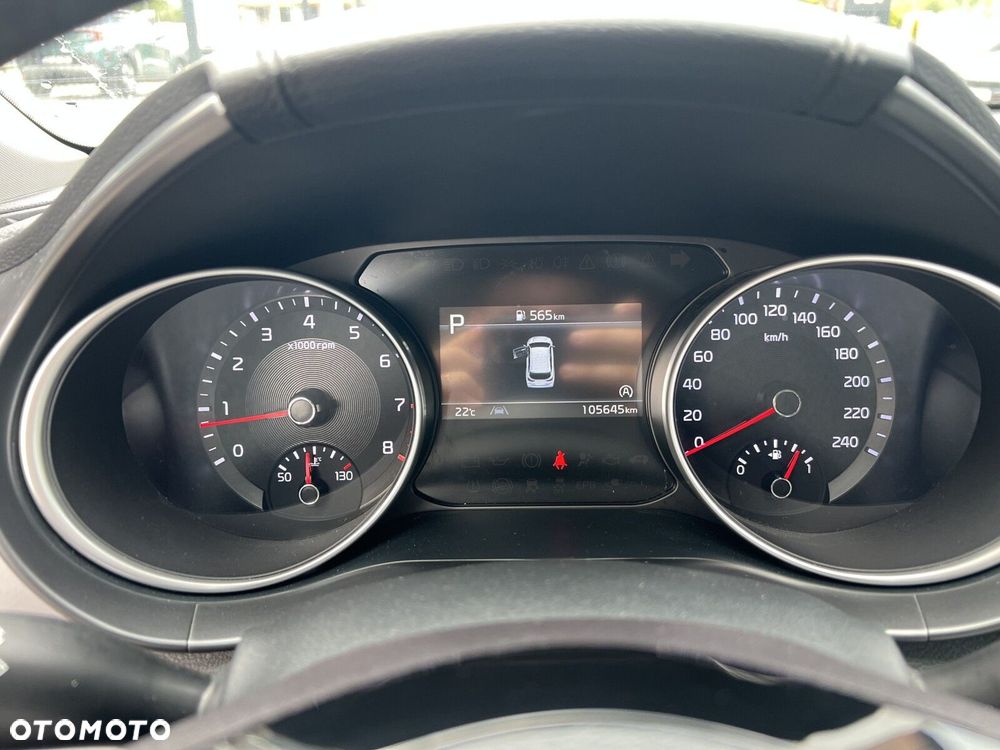 Kia Ceed - 13