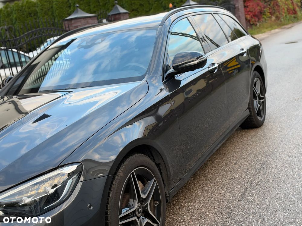 Mercedes-Benz Klasa E 220 d 4-Matic AMG - 39