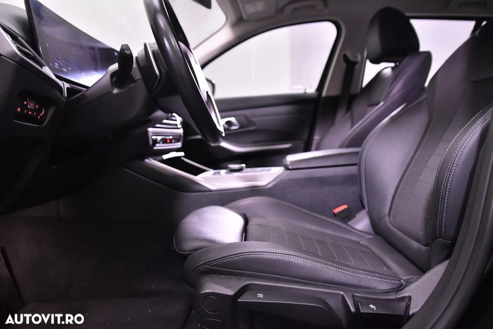 BMW Seria 3 320d xDrive Aut. - 26