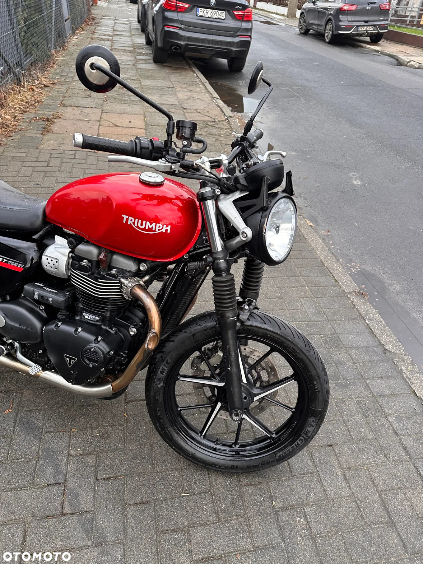 Triumph Bonneville - 28