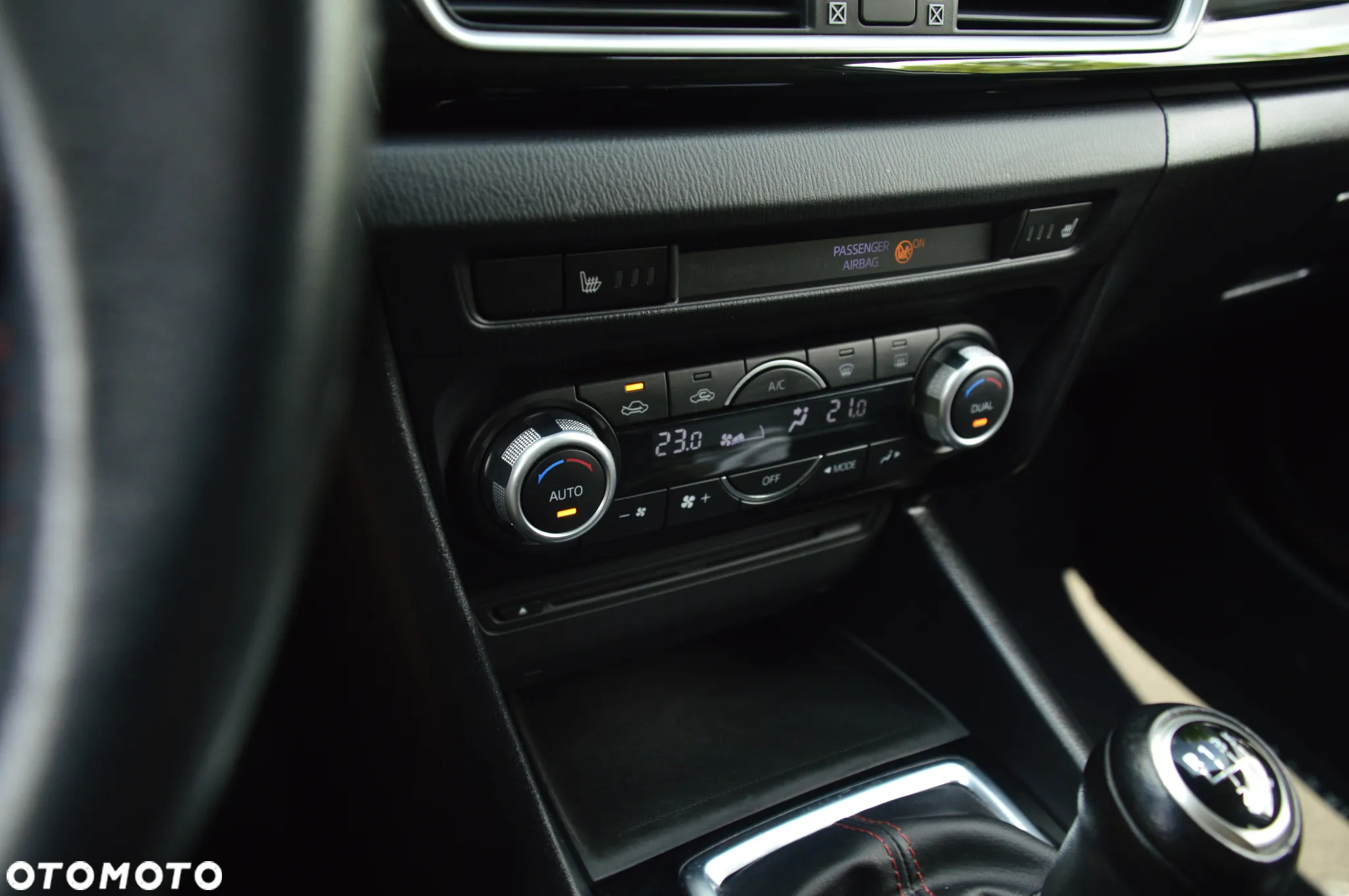 Mazda 3 SKYACTIV-G 165 Center-Line - 24