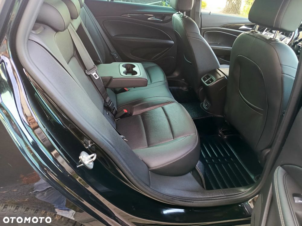 Opel Insignia 2.0 CDTI 4x4 Business Elegance S&S - 17