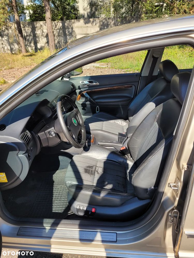 Skoda Superb 1.9 TDI Elegance - 17