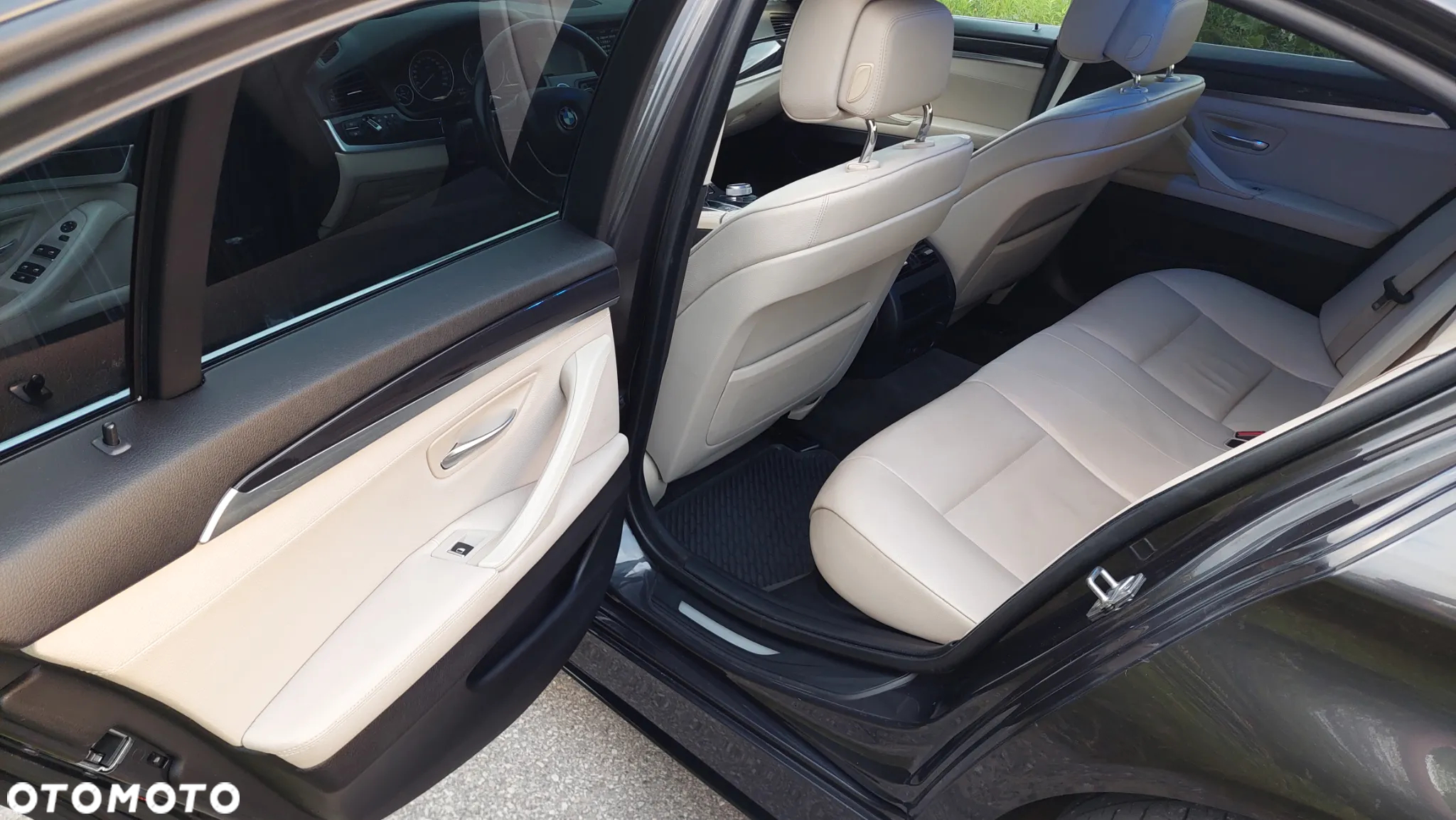 BMW Seria 5 - 13